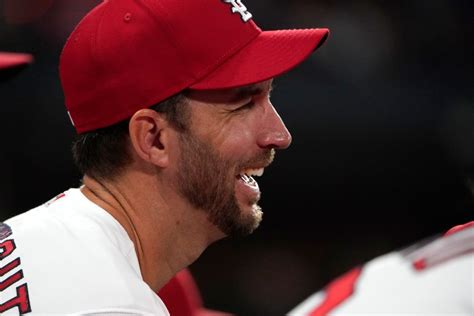 Cardinals announce Wainwright farewell plans, including concert and ceremony